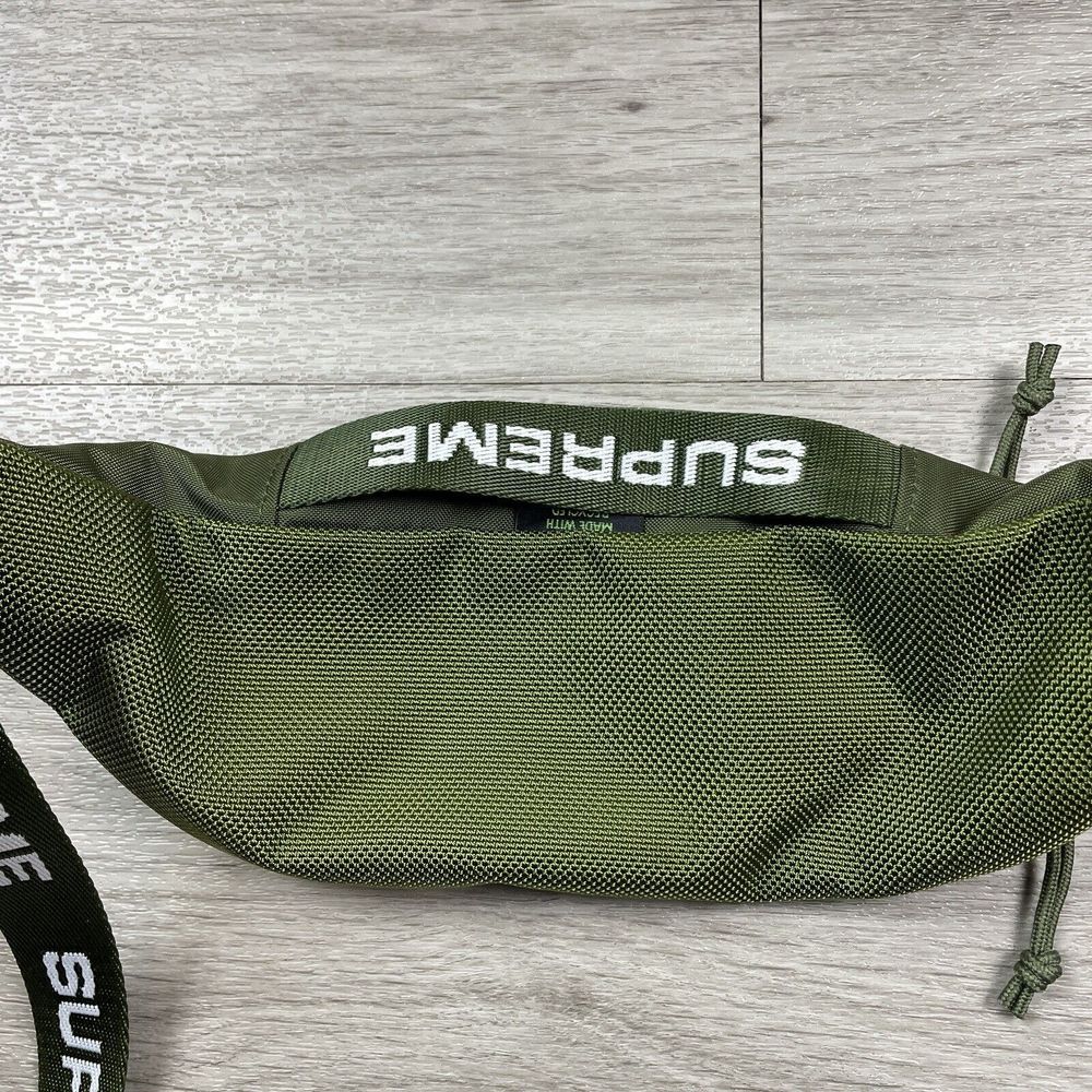 Supreme Waist Bag Green FW22 Fanny Pack Box Logo - Picture 3 of 6